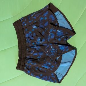 Lululemon Tracker Short III *4-way Stretch